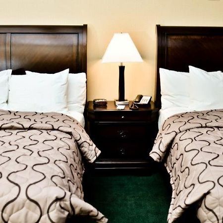 Pacer Inn & Suites Motel Делавер Екстер'єр фото