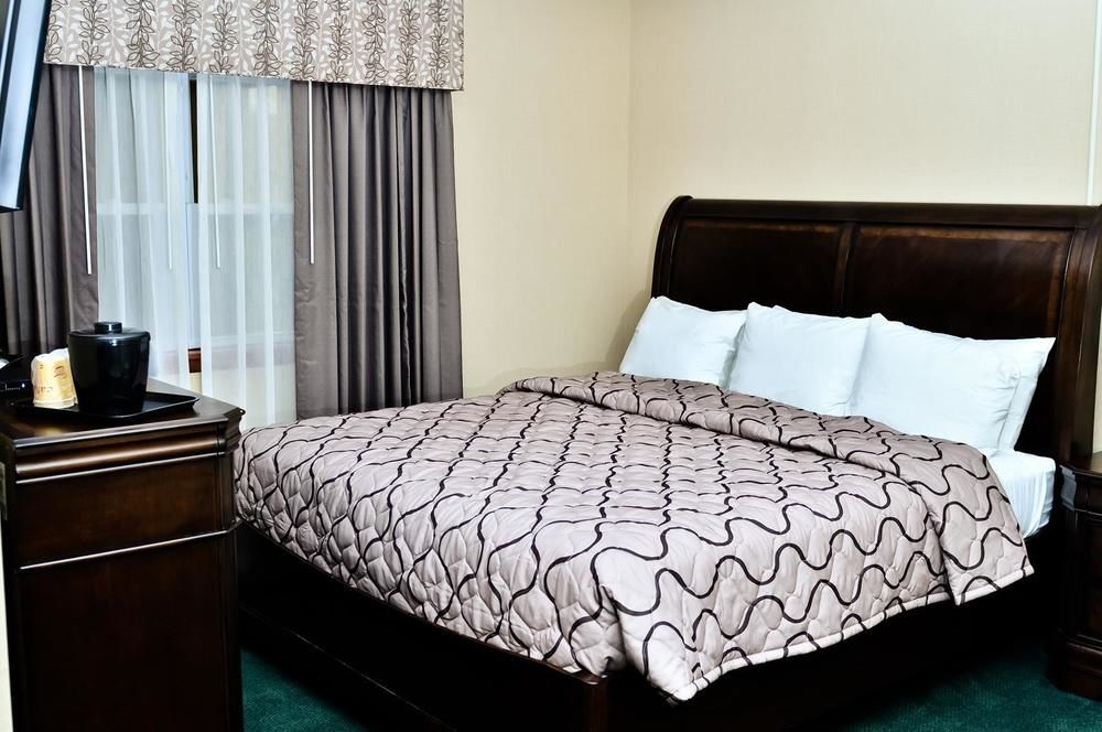 Pacer Inn & Suites Motel Делавер Екстер'єр фото