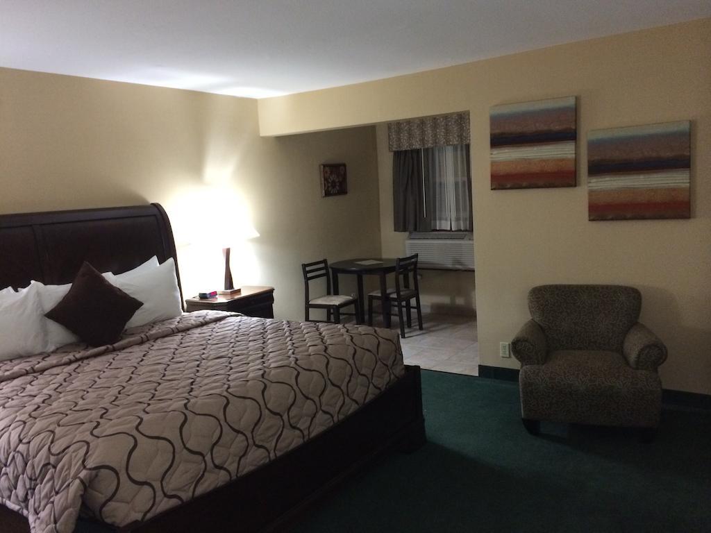 Pacer Inn & Suites Motel Делавер Номер фото