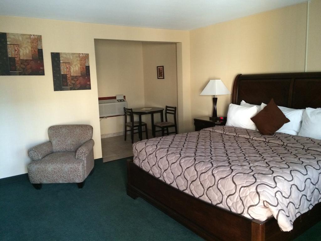 Pacer Inn & Suites Motel Делавер Номер фото